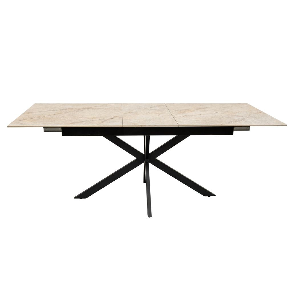 The Naples effortlessly extends from 1.6m to 2m making it perfect for guests