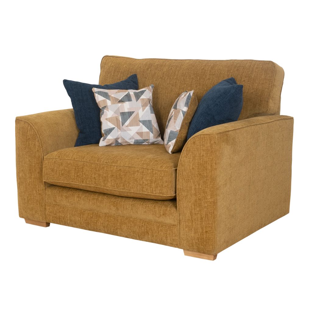 Oscar Sofa Cinnamon Love Chair