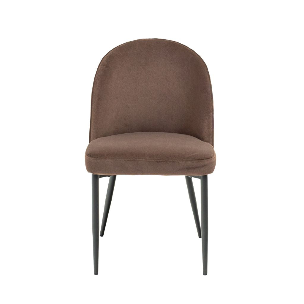 Brown velvet fabric provides a warm and rich feeling.