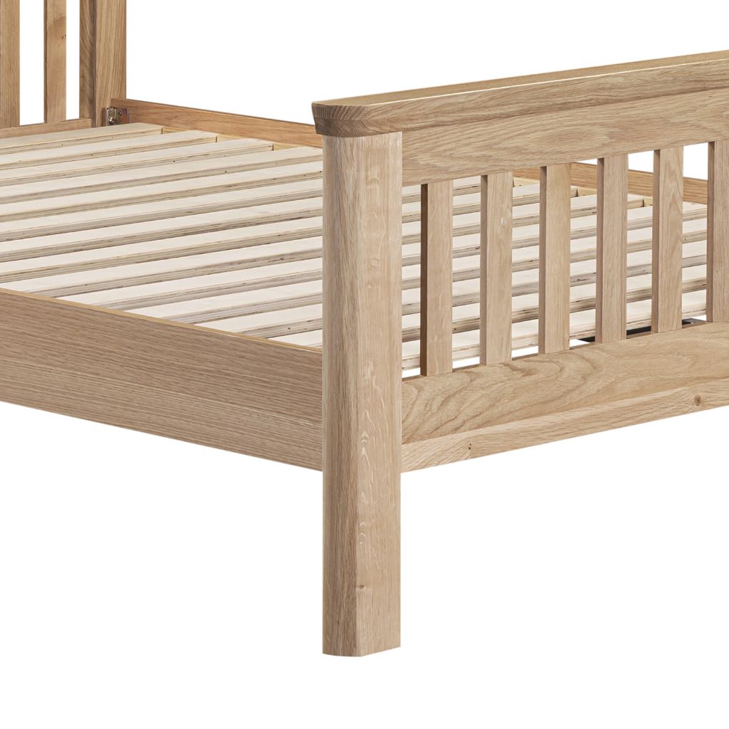 Close up of the curved edges on the Treviso adding a modern flare to a timeless design