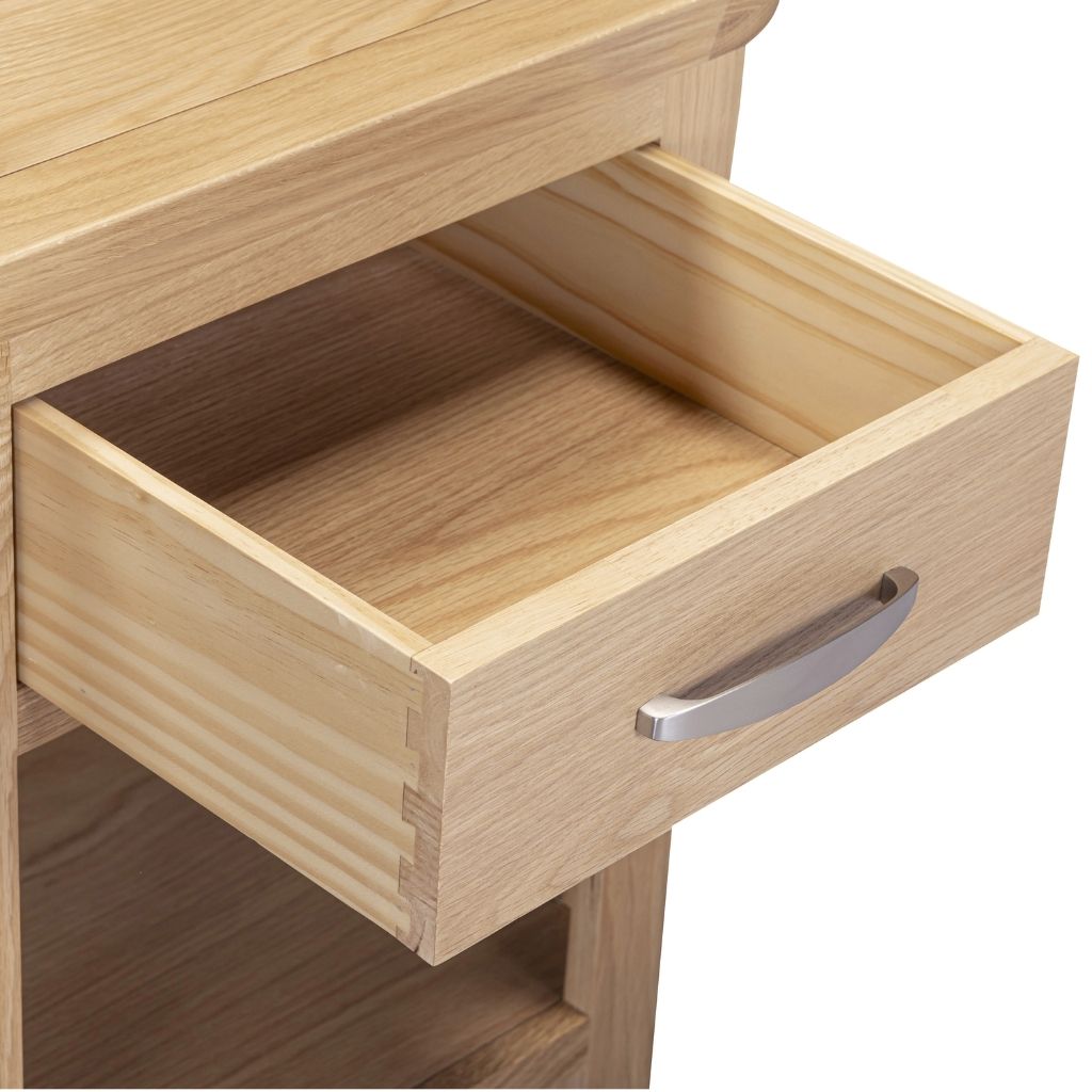 singluar drawer features beautiful dovetail joints showcasing the craftmanship 