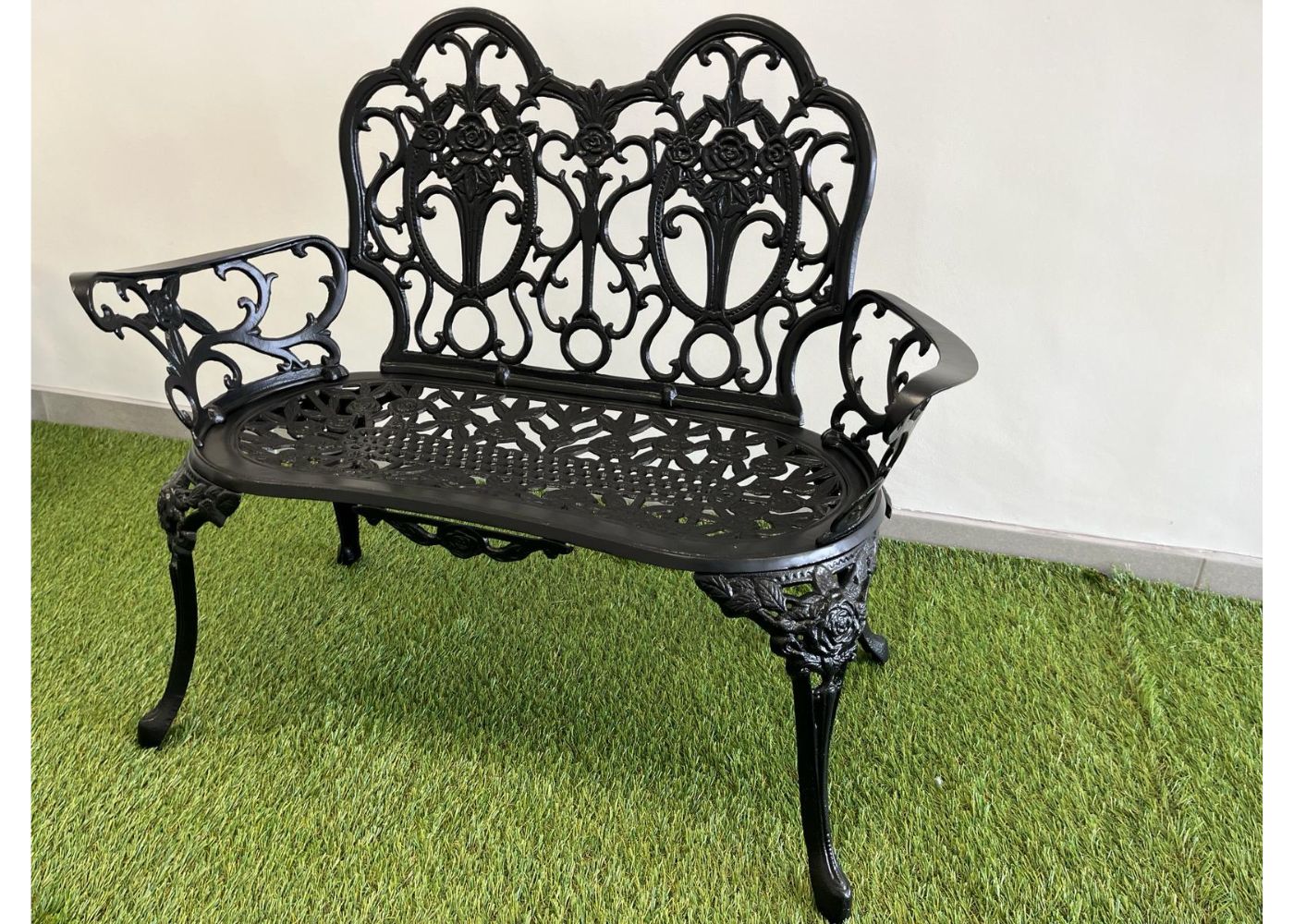 Rose Garden Black Love Bench Angle