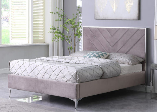 Molly 4ft 6 (Standard Double) Bedframe in Grey by MPD