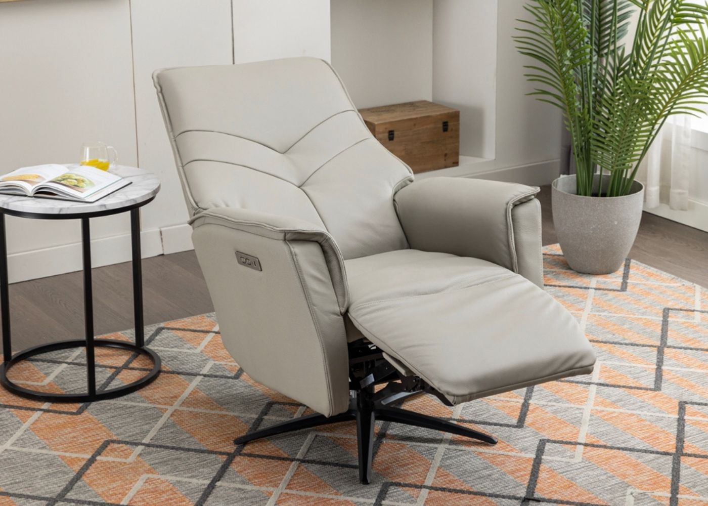 Nero Leather Moon Electric Swivel Chair by Annaghmore